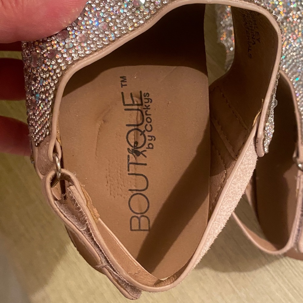 Corkys The Ashley Rhinestone Wedge Sandals. Size 6. Gorgeous Sandals! - Picture 5 of 15